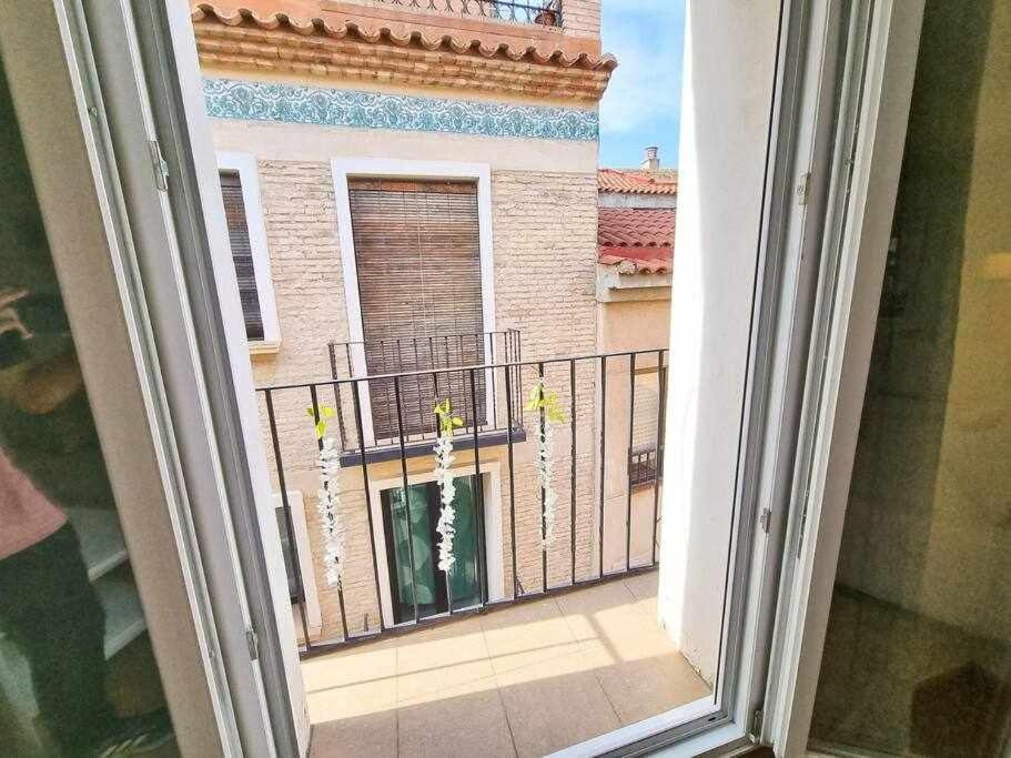 Temple Del Pilar Comotucasa Zaragoza Kültér fotó